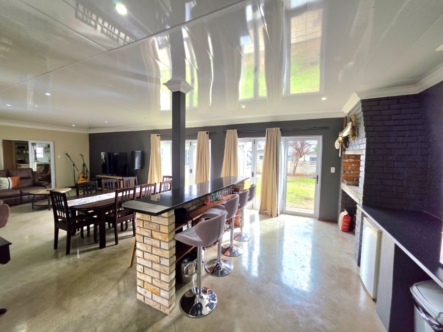 4 Bedroom Property for Sale in Panorama Free State